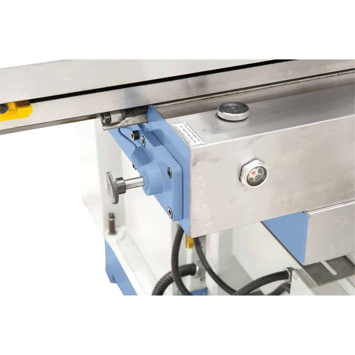 UWF 150 V Servo Universal Milling Machine