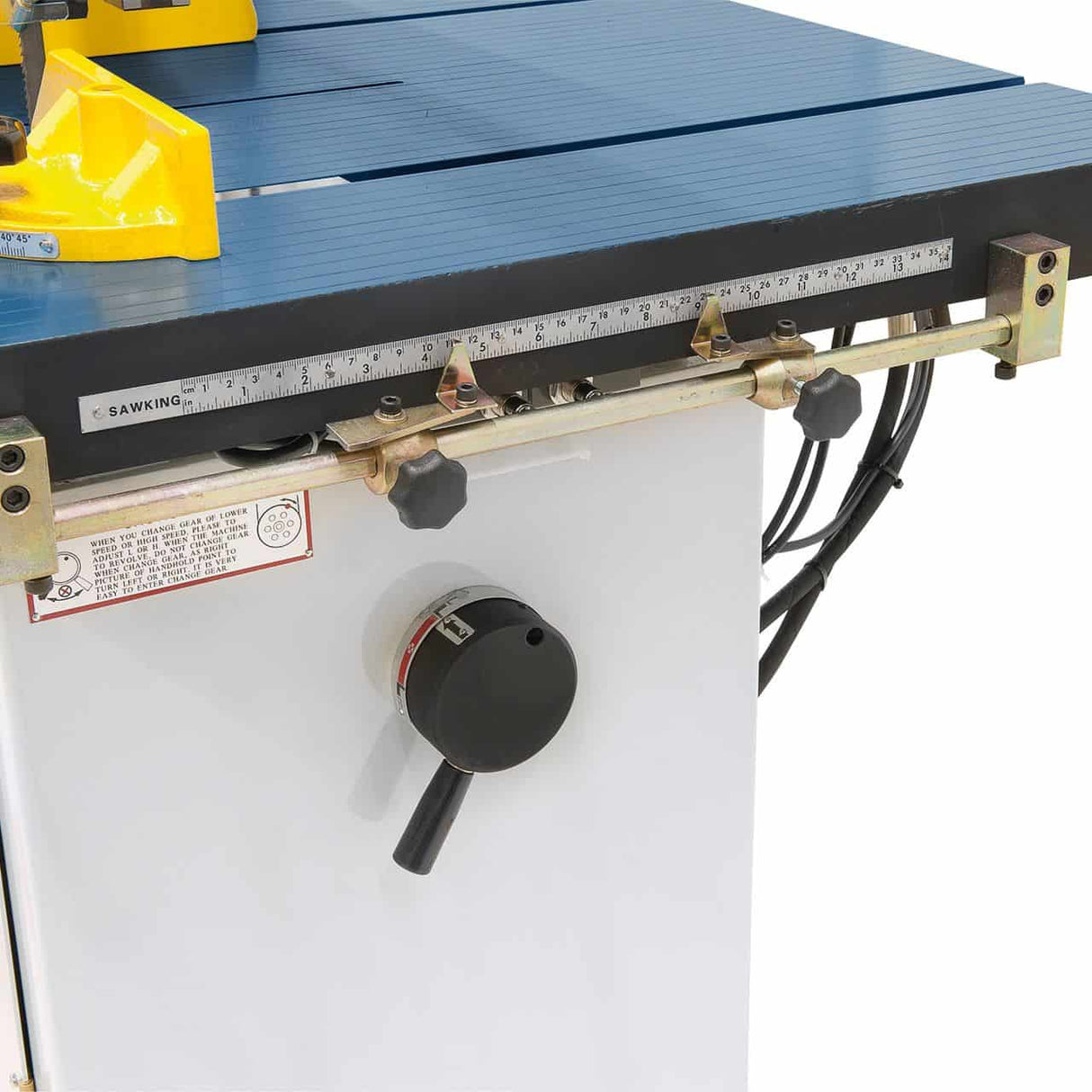 Vertical band saw with automatic table feed VMS 610 A