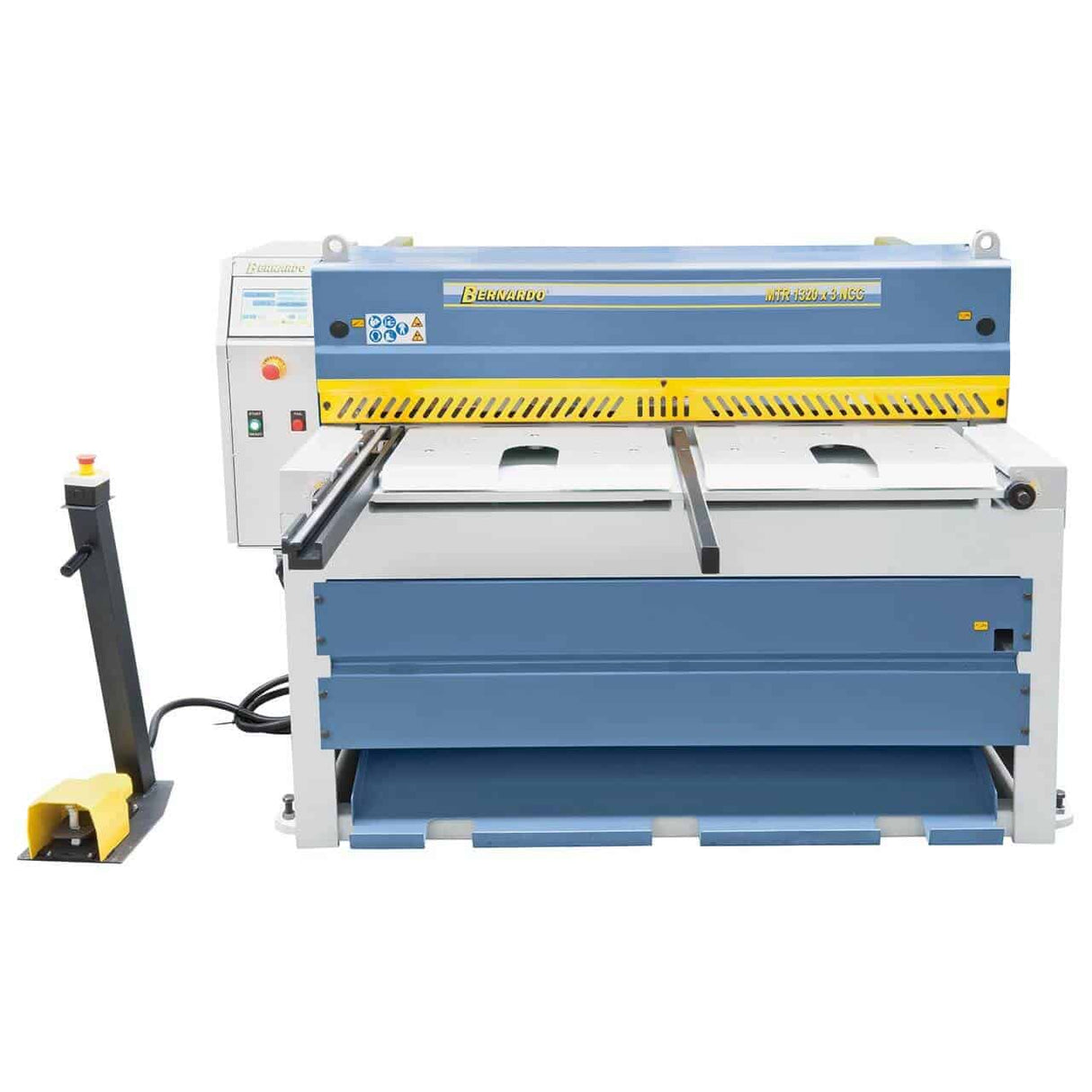 Bernardo MTR 1560 x 3 mm NCC – Cesoia a ghigliottina motorizzata