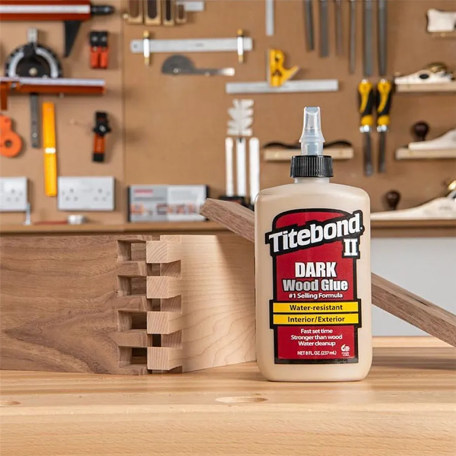 Titebond II Dark Wood Glue D3 - 237 ml