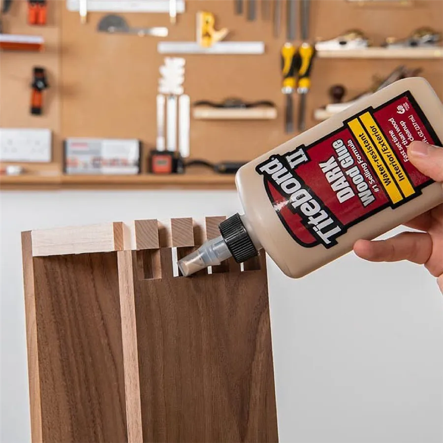 Titebond II Dark Wood Glue D3 - 237 ml