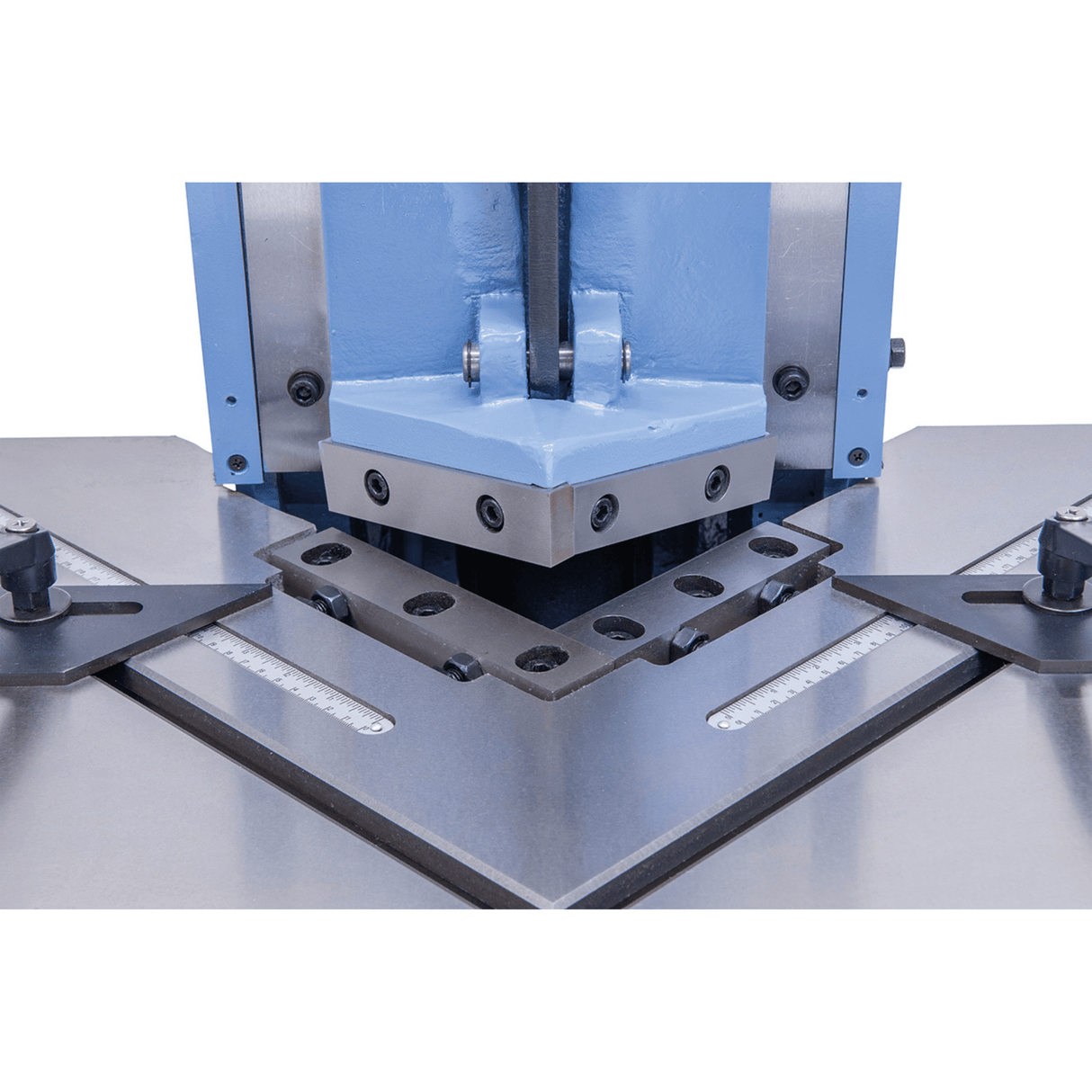 Pneumatic notching machine AK 130 PT