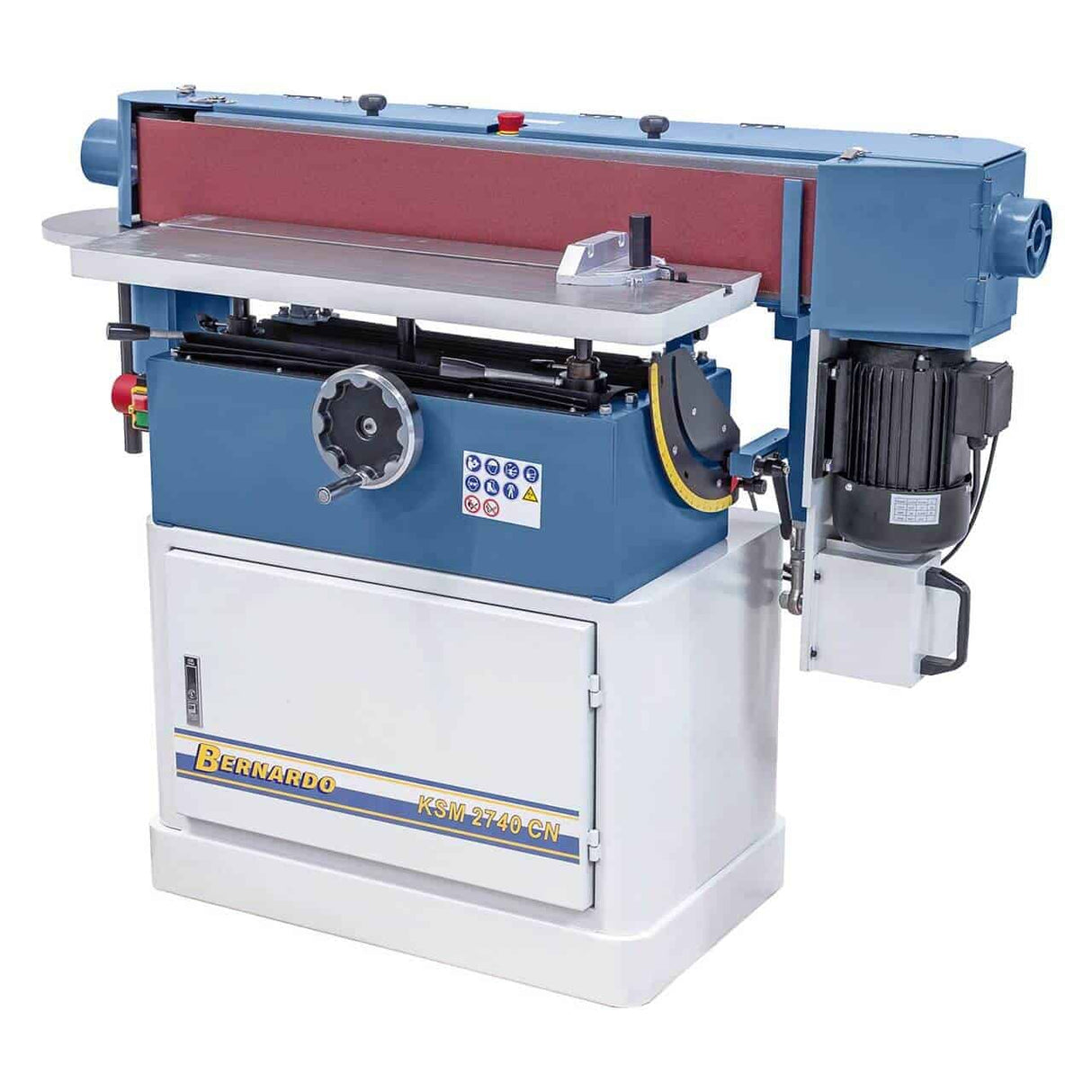 Vista completa della levigatrice Bernardo KSM 2740 CN con piano di lavoro in ghisa, nastro 2740 × 150 mm, unità inclinabile fino a 90° e doppio attacco di aspirazione Ø100 mm.