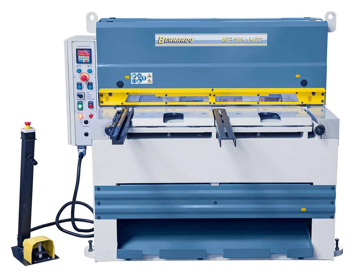 Motorized guillotine shear MTE 1100 x 6 NCC