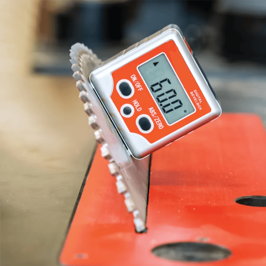 Goniometro digitale +/- 180°, Risoluzione 0,1°