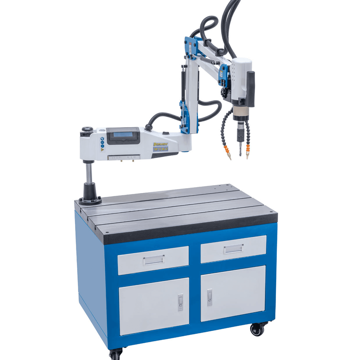 Bernardo Filettatrice elettrica TM 12 BLO / R 1500 con braccio snodato 1500 mm, touchscreen digitale, sistema micro-spray e mandrino rapido di sicurezza.