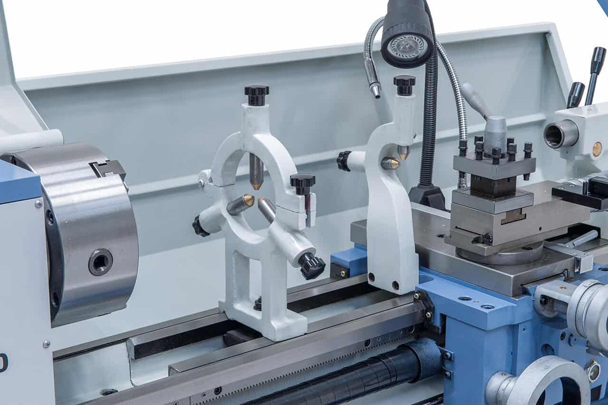 Macchina tornitura
