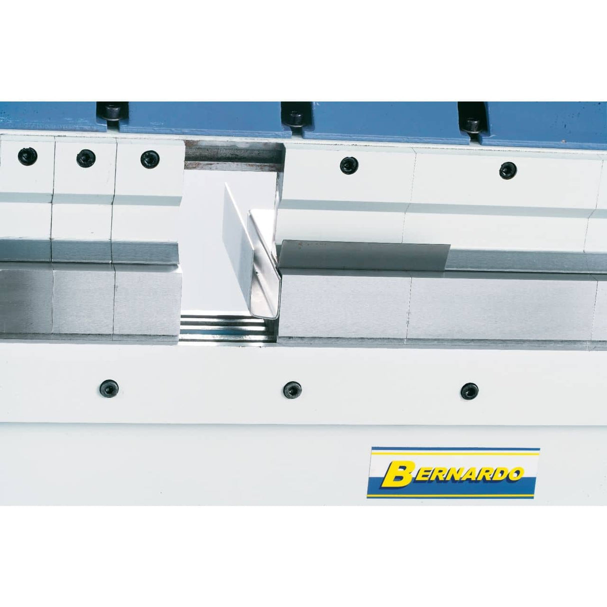 Bernardo B 1050 BOX – Piegatrice manuale con lame segmentate 1050 mm