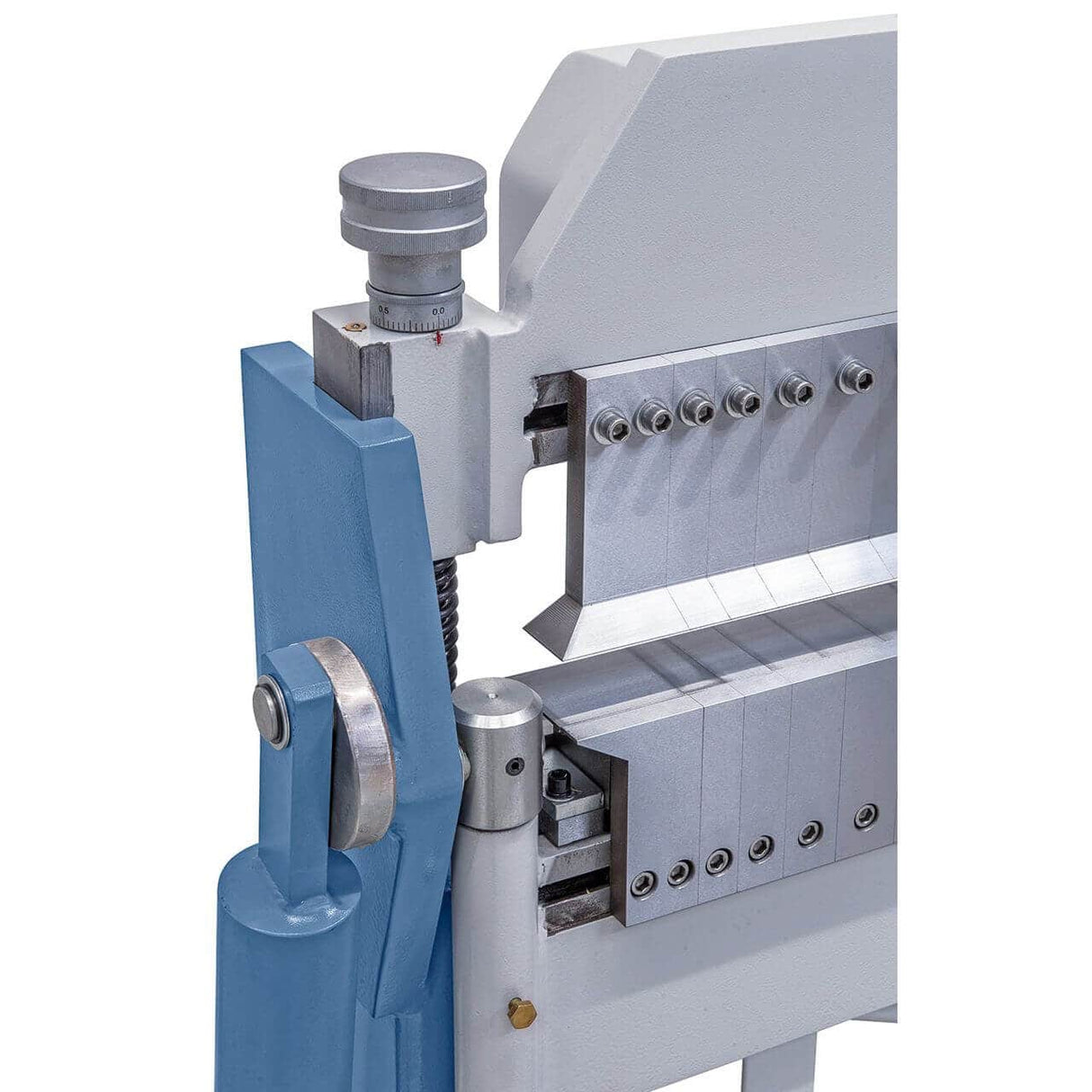 Piegatrice per lavorazioni della lamiera