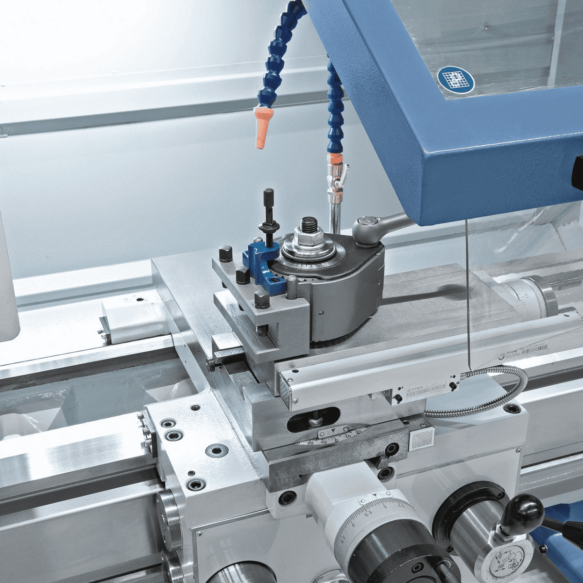 Compact 400 Universal Lathe with Digital Display