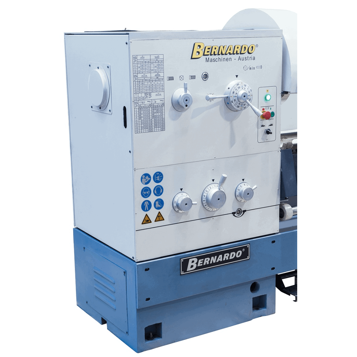 Goliath 660 x 3000 Universal Lathe with Digital Display