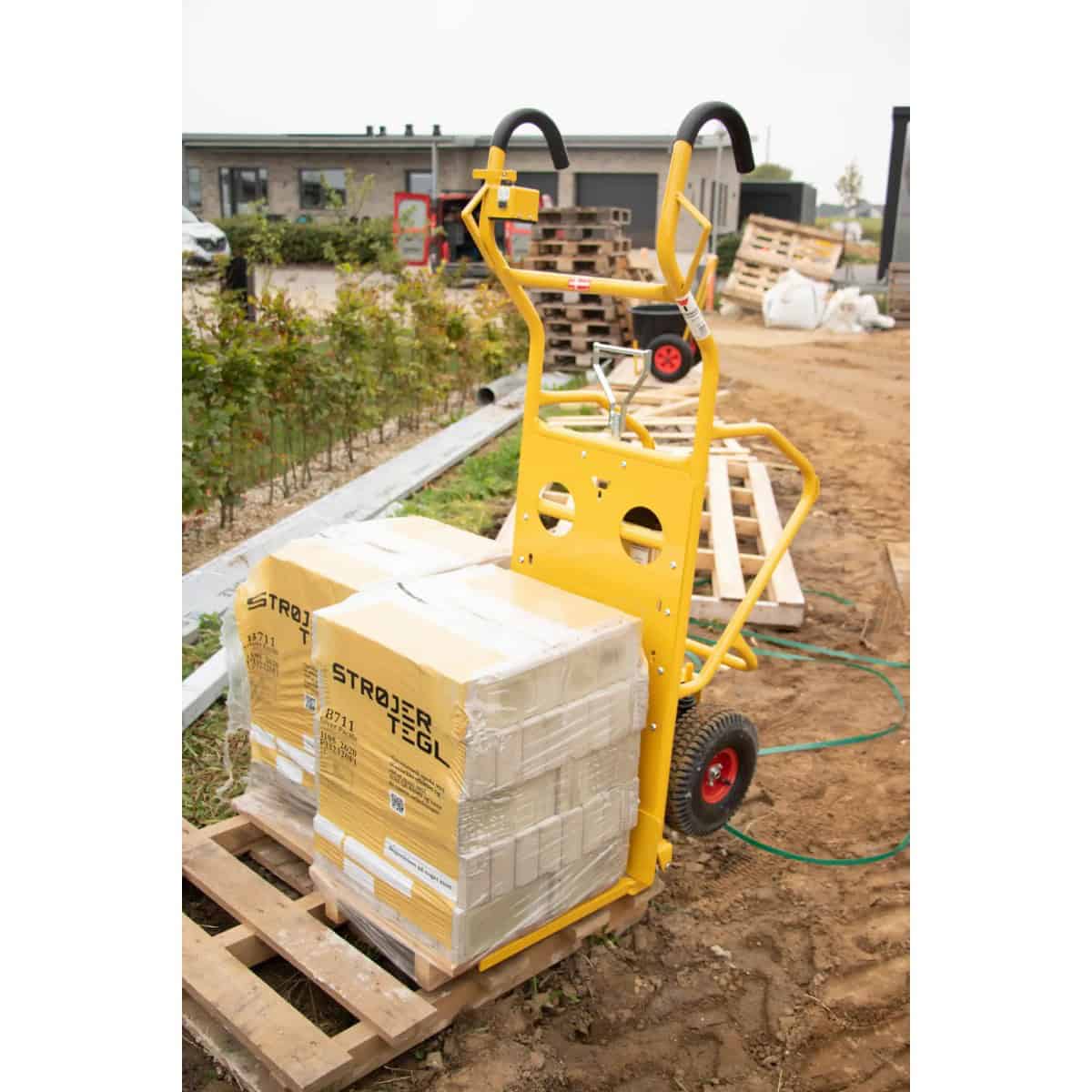 EPT 80 TIP Professional Electric Pallet Truck