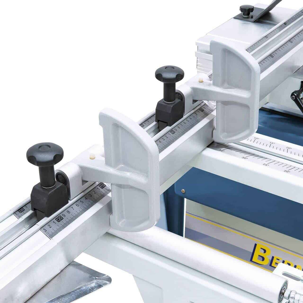 Classic 1600 C - 400V squaring machine