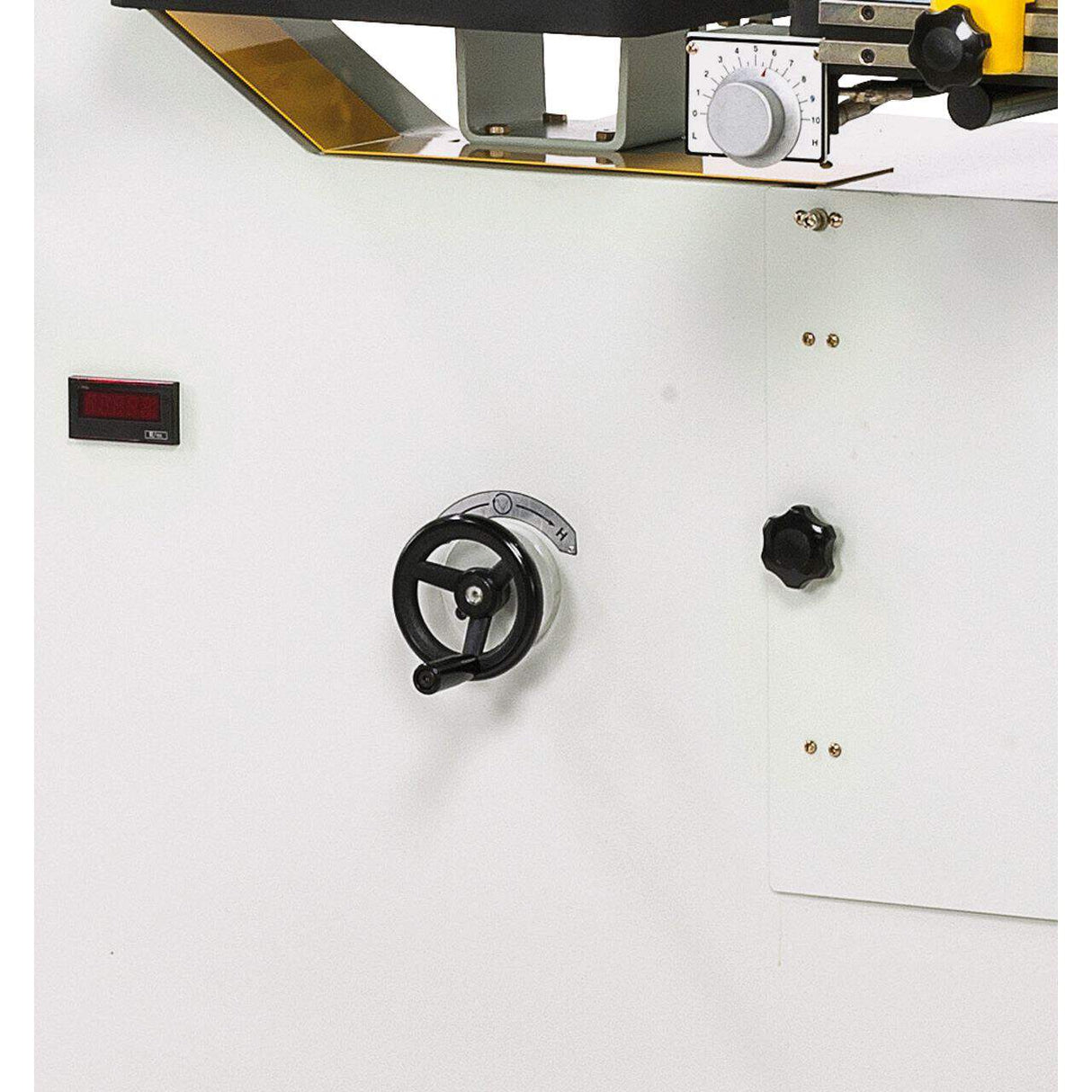 Vertical band saw with automatic table feed VMS 1000 A