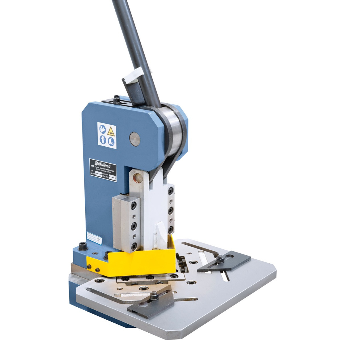 AK 100 manual notching machine
