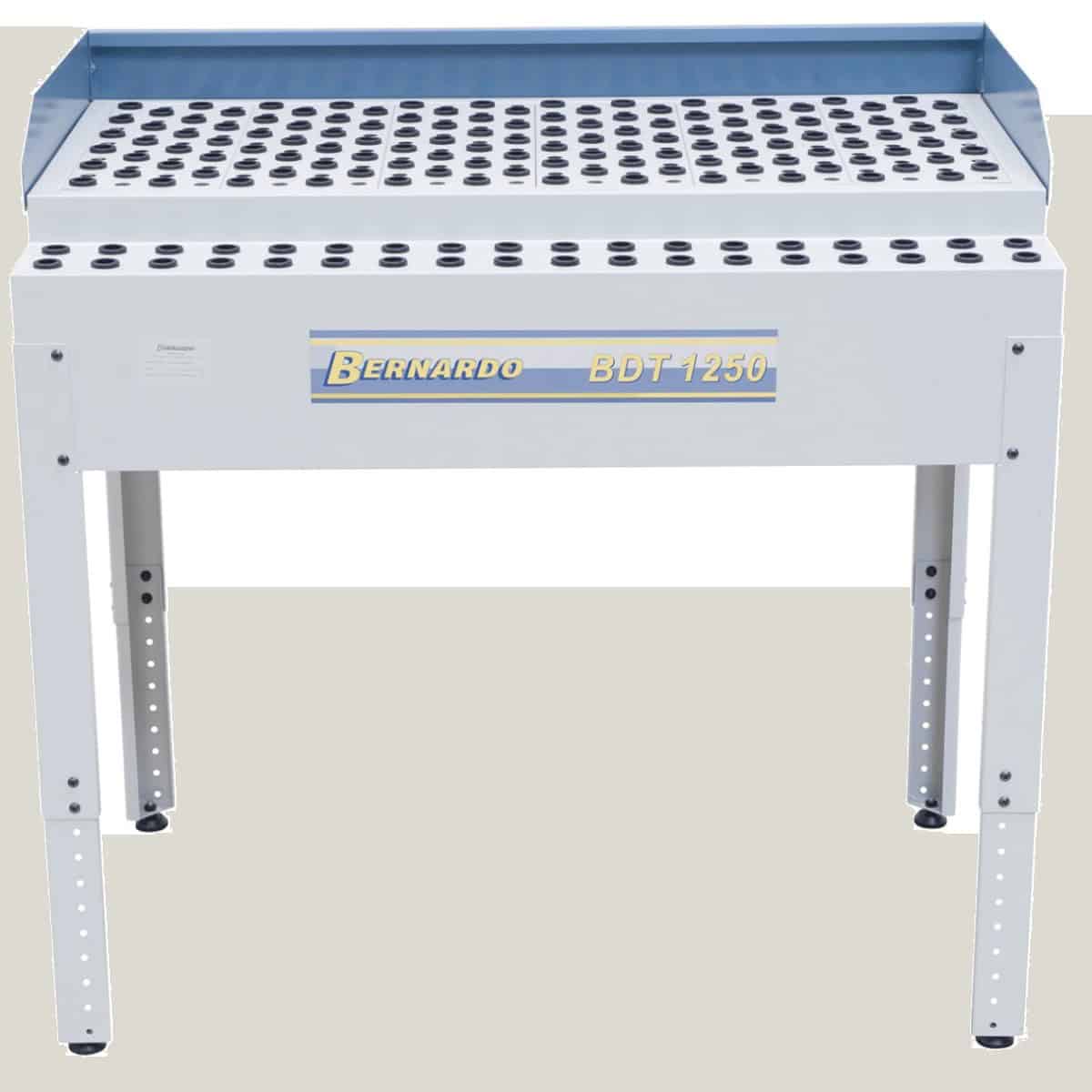 BDT 1250 suction table