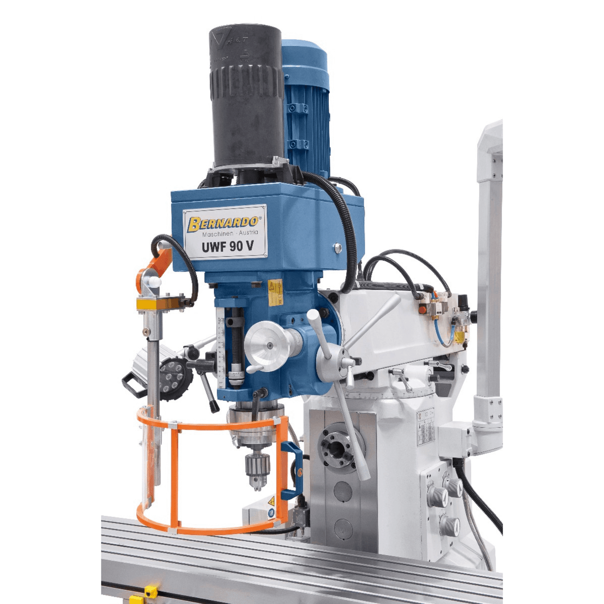 UWF 90 V universal milling machine with pneumatic tool clamping