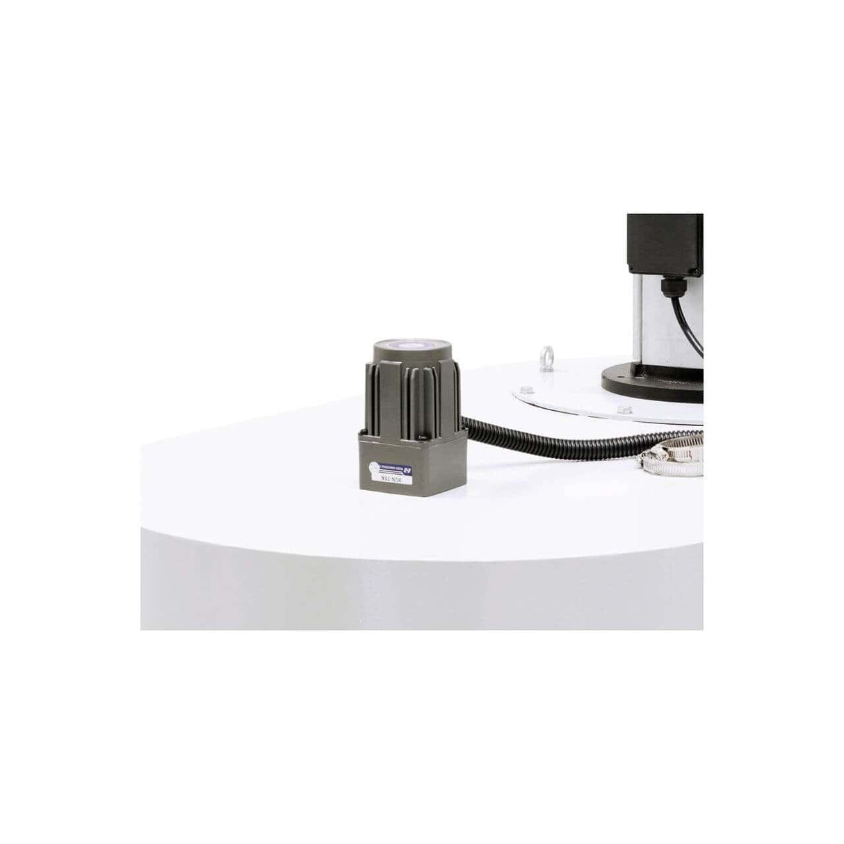 RLA 3700 cyclonic vacuum cleaner