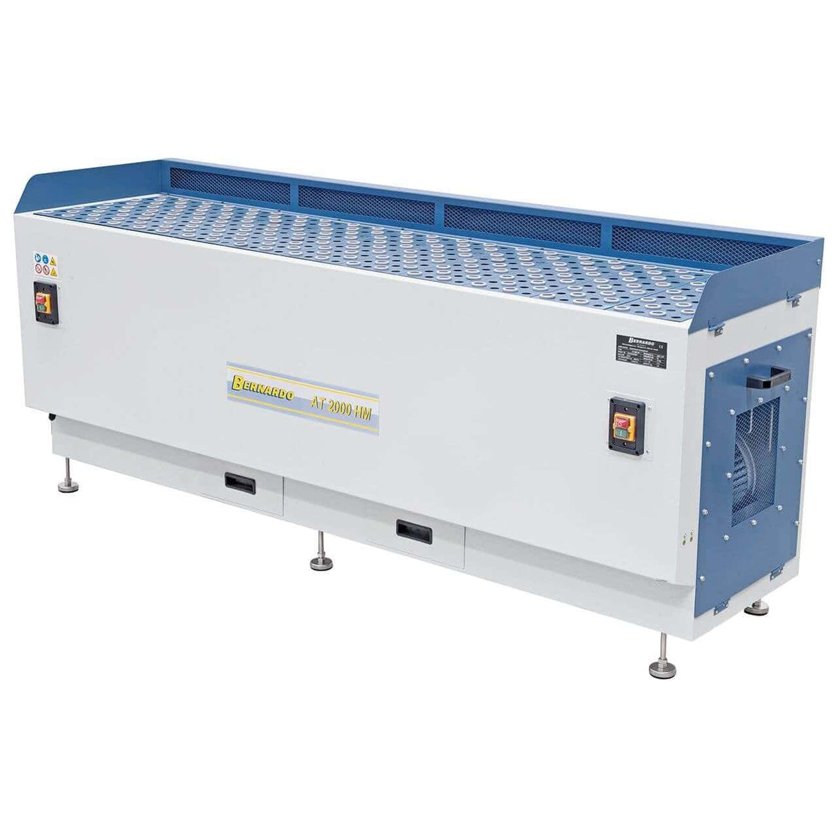 Bernardo AT 2000 HM con doppio motore e portata 2x 3000 m³/h, piano di lavoro 2110 x 550 mm e struttura robusta per aspirazione di polveri e trucioli.