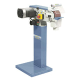 Levigatrice a nastro Bernardo BS 100 x 1220 S con nastro 100 x 1220 mm, piano regolabile e struttura stabile con basamento incluso.