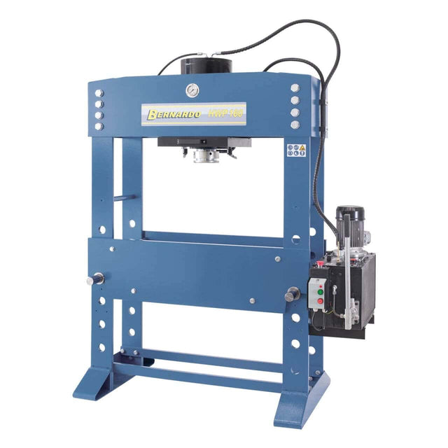 Pressa idraulica Bernardo HWP 200 da 200 ton, con cilindro scorrevole e piano regolabile, ideale per officine e applicazioni industriali.