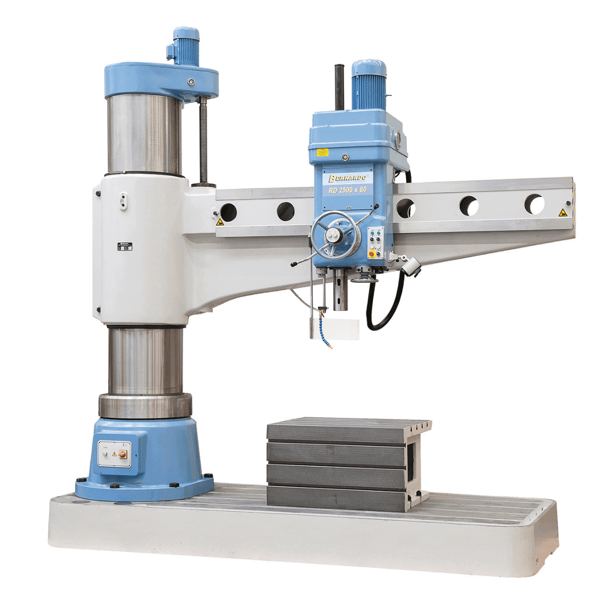 Trapano radiale Bernardo RD 2500 x 80 con capacità di foratura Ø 80 mm, filettatura fino a M64, braccio da 2000 mm, struttura pesante e accessori completi.