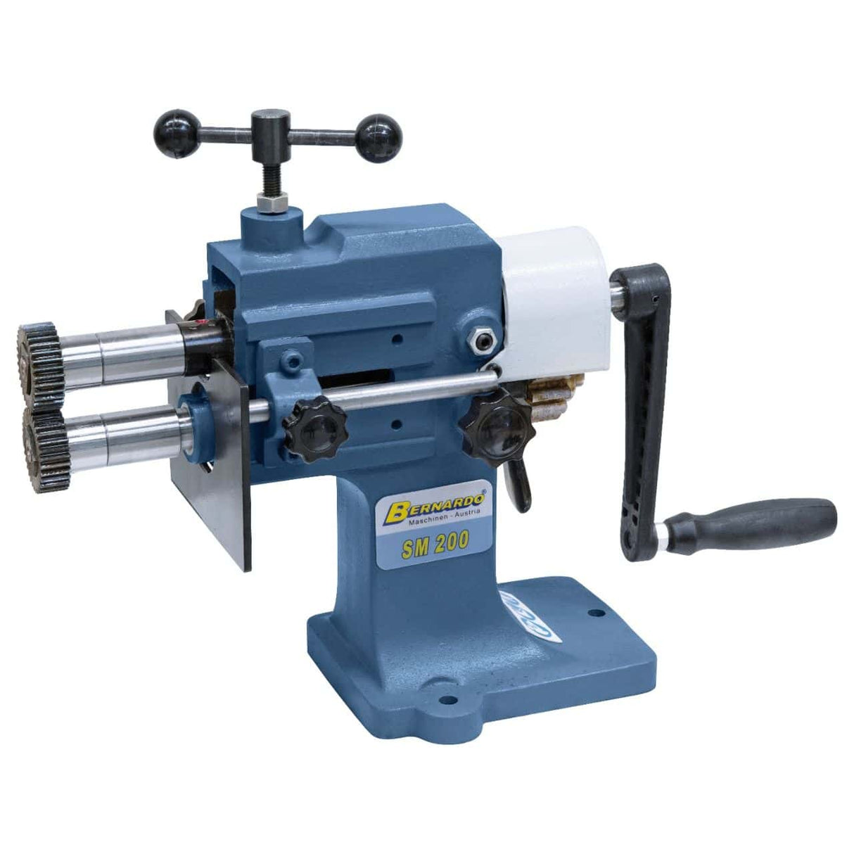 Bernardo Bordatrice manuale SM 200 con struttura in ghisa, alberi con cuscinetti di precisione e 7 coppie di rulli incluse.