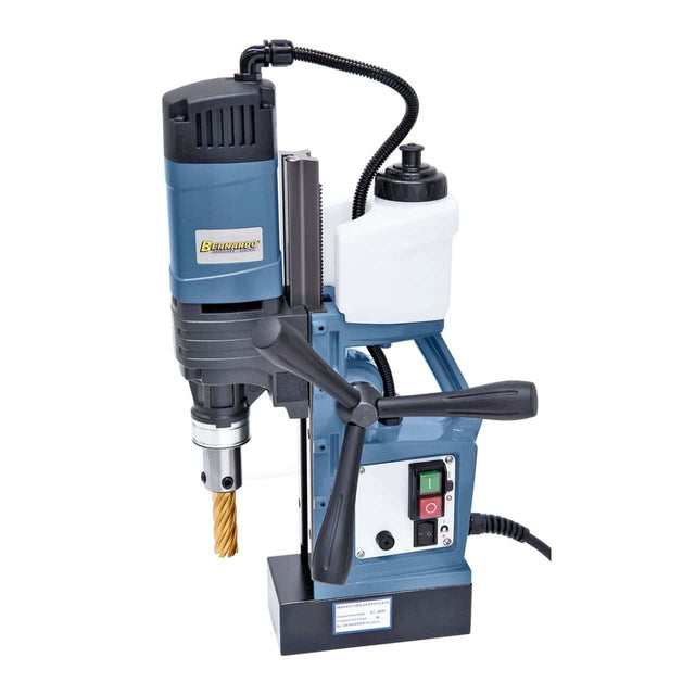 Bernardo Carotatrice magnetica MD 3550 E con capacità di carotaggio Ø 35 mm, attacco Weldon 19 mm e base magnetica da 16.000 N.