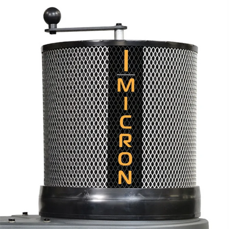 Filtro di ricambio cilindrico con pieghe HEPA, progettato per il sistema di aspirazione LAGUNA BFlux 1. Include struttura rinforzata e scuotitore manuale superiore.