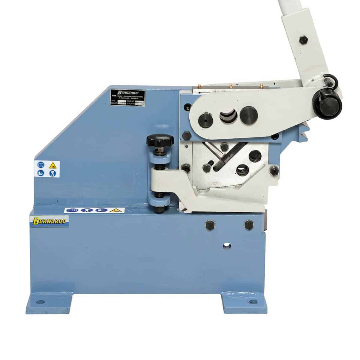 Cesoia per lamiere e profilati acciaio