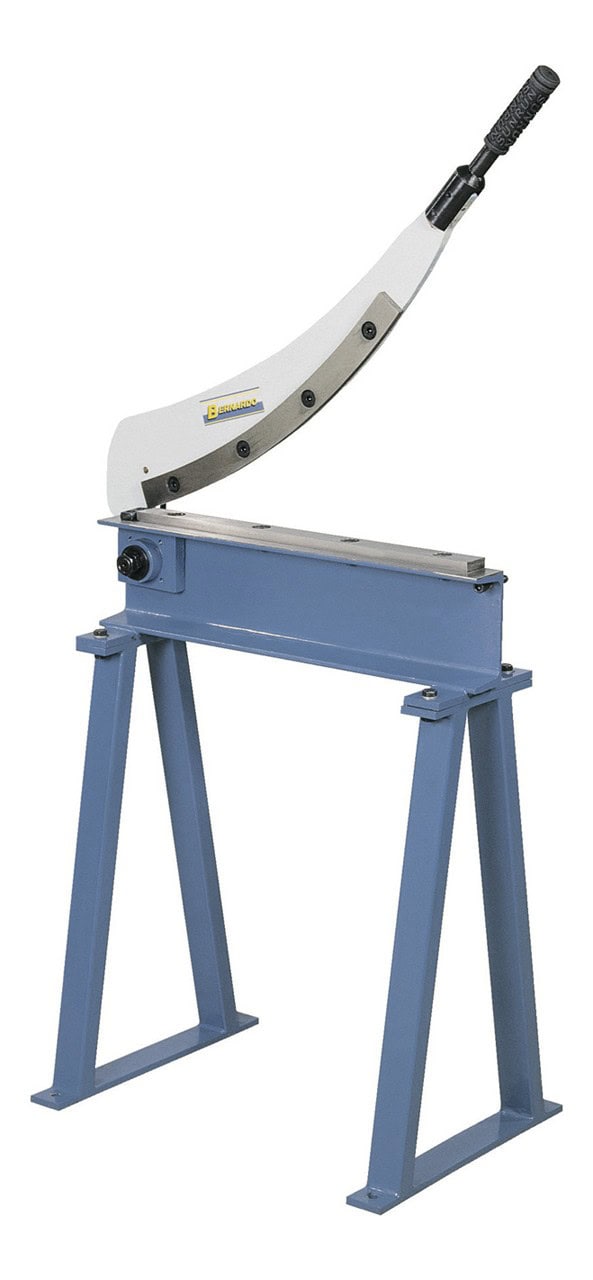 Bernardo Cesoia a leva HS 500 con struttura stabile, lunghezza di taglio 500 mm e basamento incluso, ideale per lamiera fino a 0,8 mm.