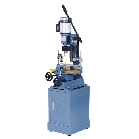 Vista frontale della mortasatrice HM 25 con struttura in ghisa, morsa di bloccaggio rapida, tavolo scorrevole e testa girevole a 180°, progettata per lavorazioni accurate su legno.