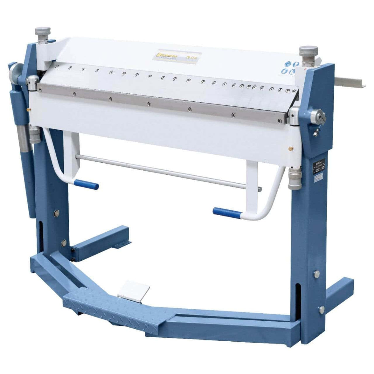 Piegatrice Bernardo TB 1270 con lama superiore segmentata e segmenti intercambiabili, ideale per piegature universali fino a 1270 mm.