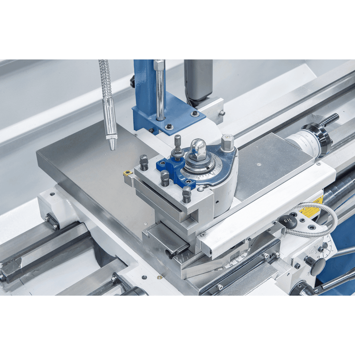 Smart 410 x 1500 V-constant continuous speed universal lathe