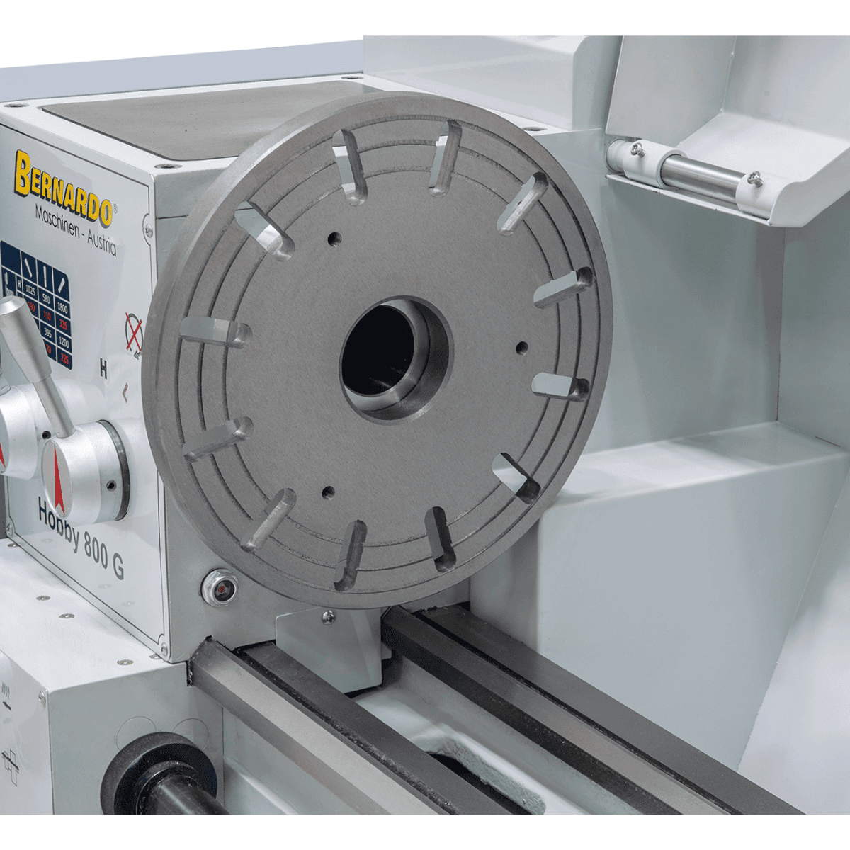 Bernardo Hobby 800 G 230 V – Tornio parallelo con DRO 3 assi DT 40