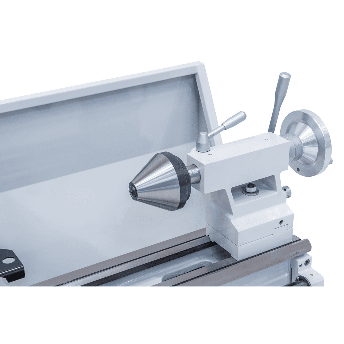 Bernardo Hobby 800 G 230 V – Tornio parallelo con DRO 3 assi DT 40