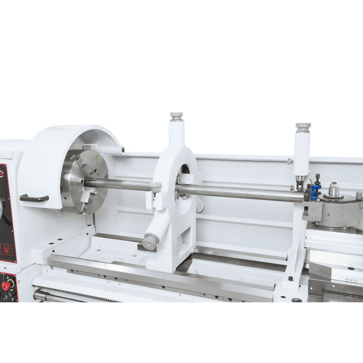 Titan 660 x 1500 Universal Lathe with Digital Displays