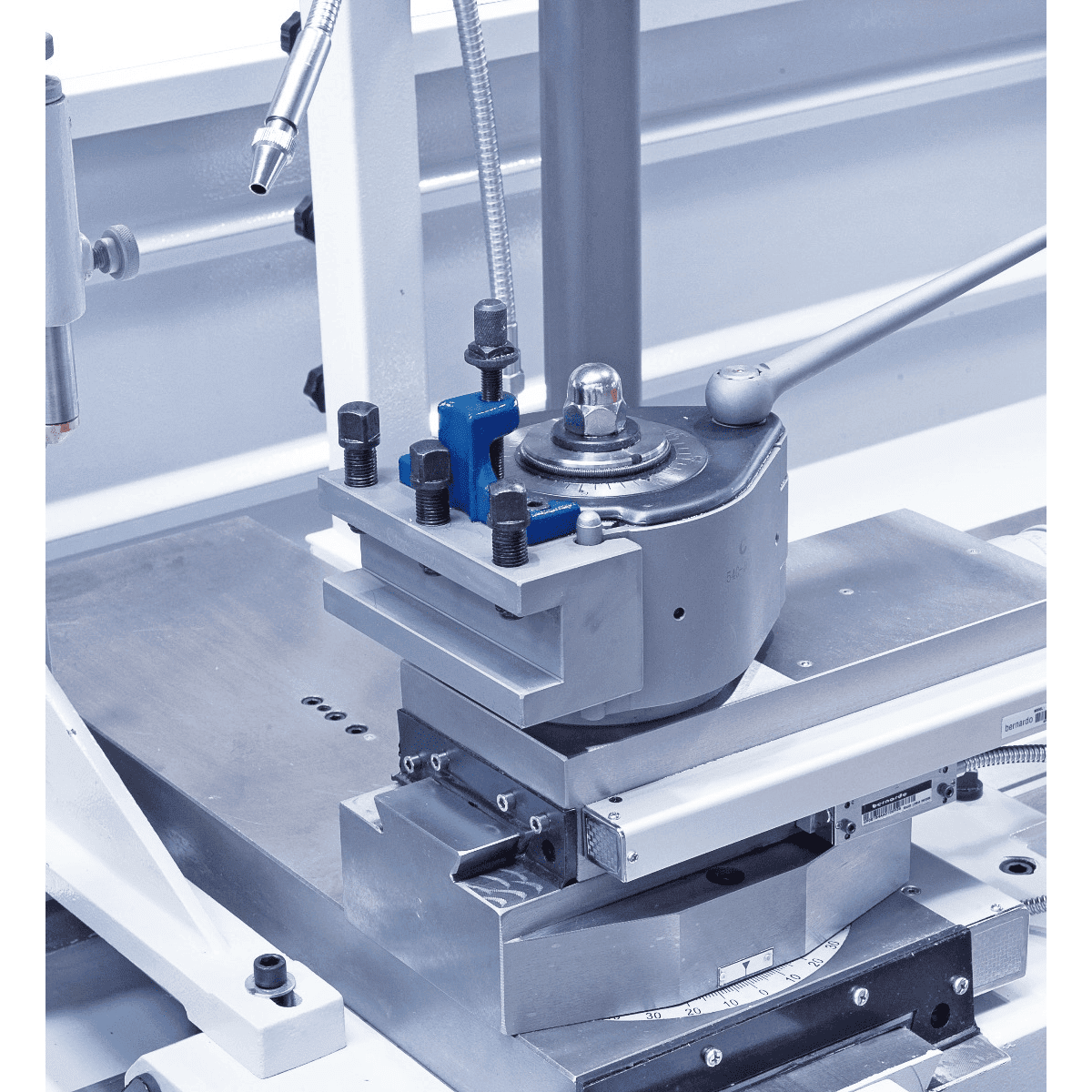 Titan 560 x 2000 Pro Universal Lathe with Digital Displays