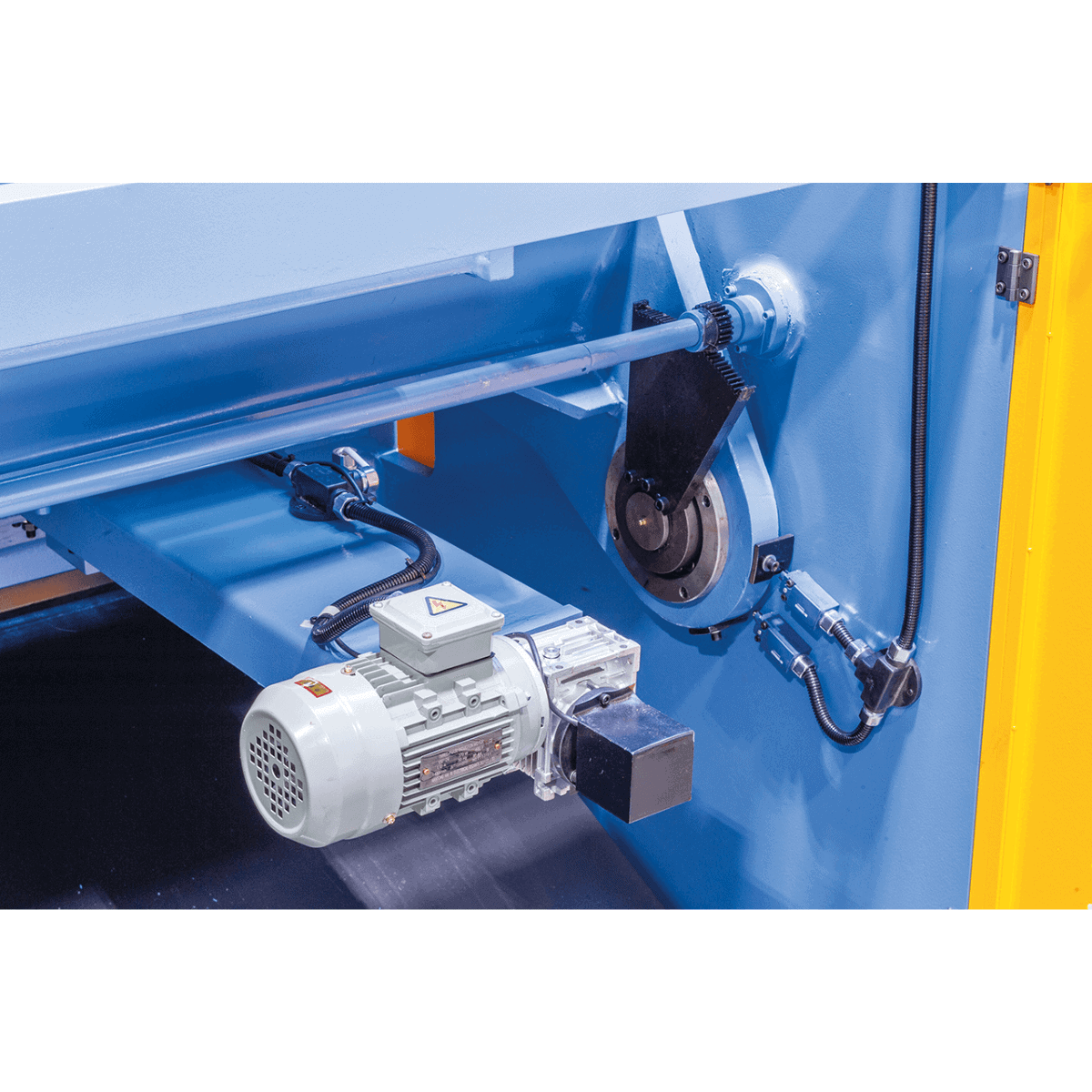 Hydraulic shear HSB 2000 x 6