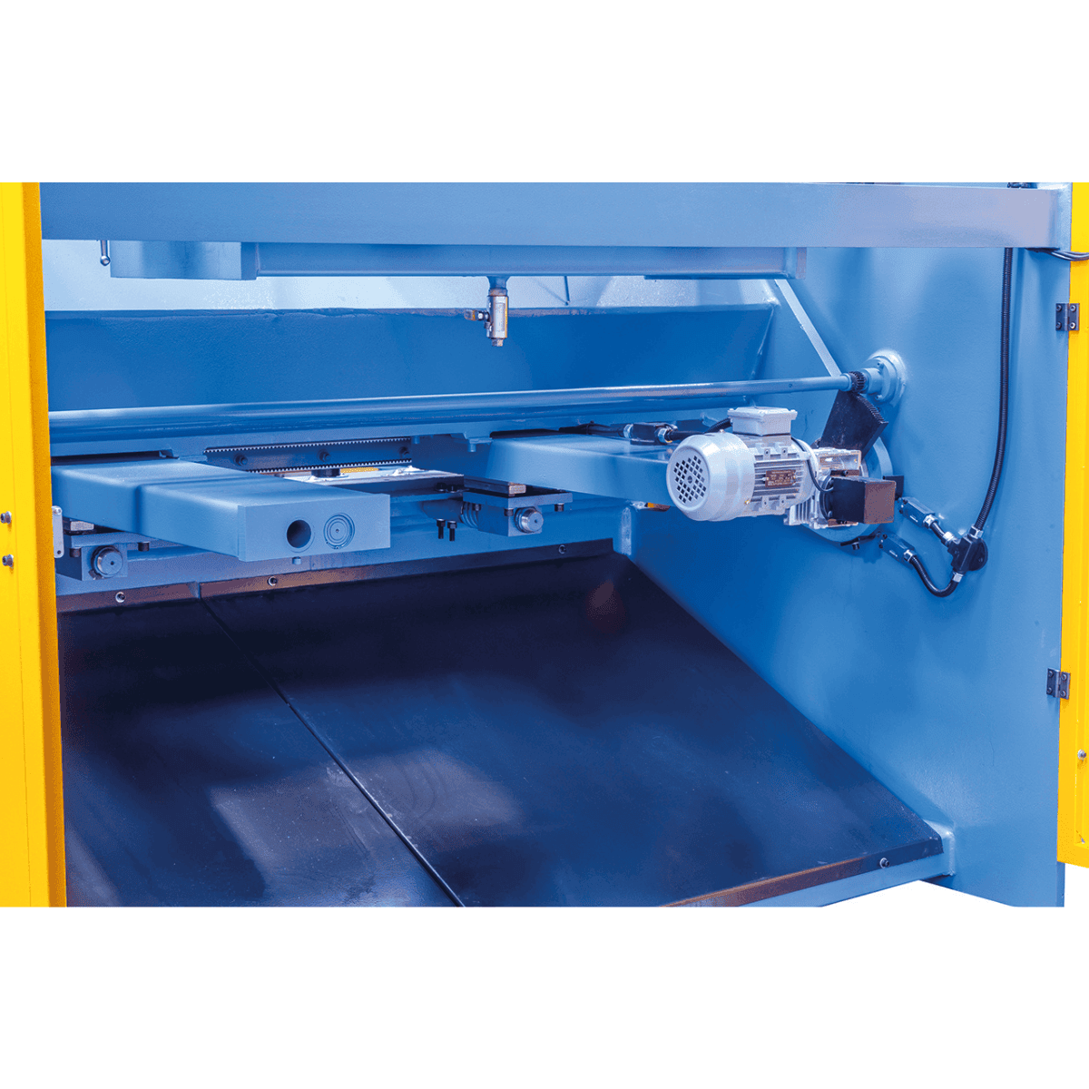 Hydraulic shear HSB 2000 x 4 