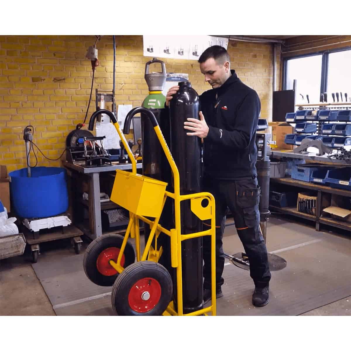 BT 121 L gas cylinder trolley