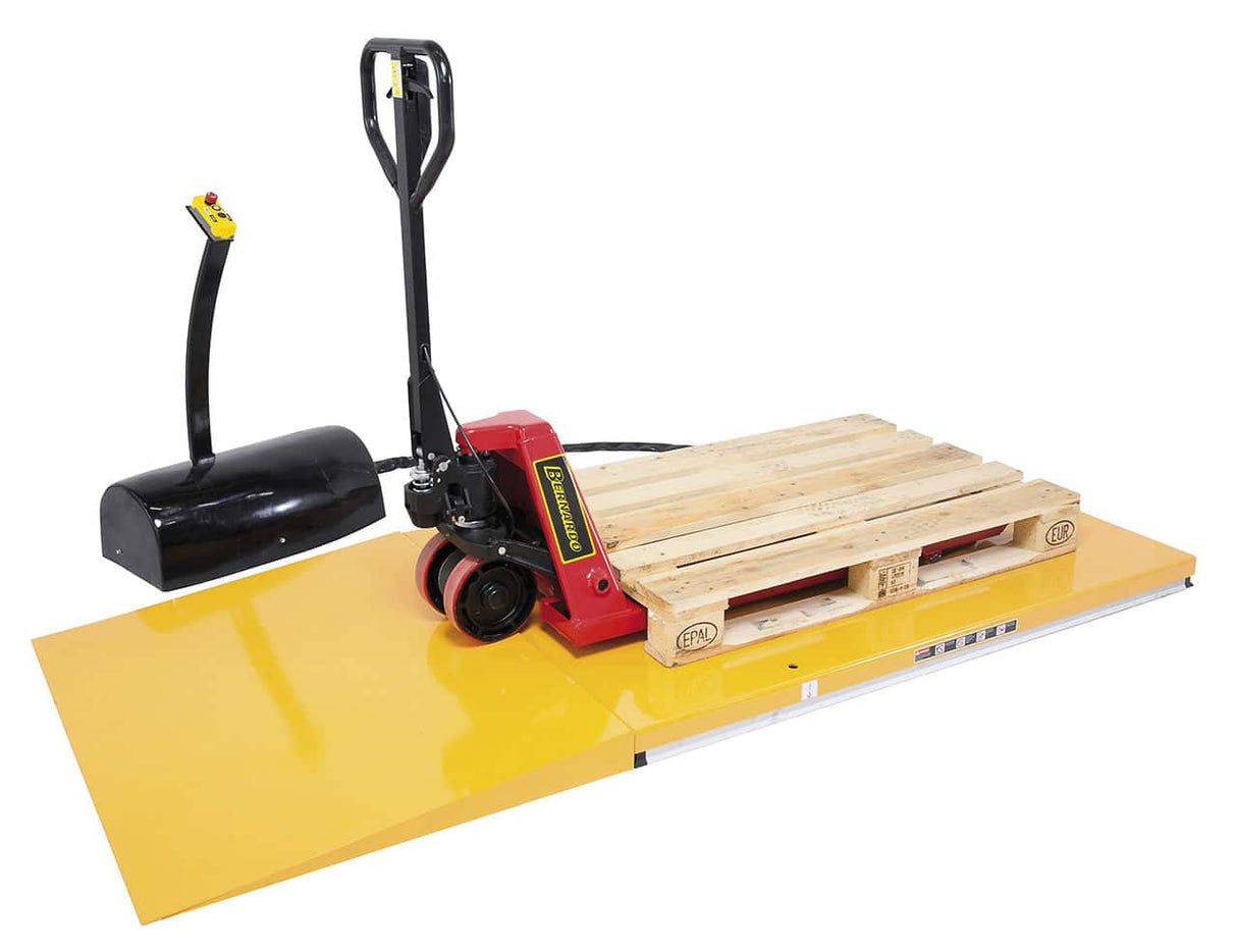 Lifting table with closed platform FSHT 2001 G