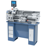 Vista completa del tornio parallelo Bernardo Profi 650 G con cambio a ingranaggi a bagno d’olio, letto in ghisa temprata e visualizzatore digitale a 2 assi.