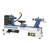 Tornio per legno DB 450 su struttura in ghisa, dotato di accessori, luce di lavoro e comandi frontali intuitivi.