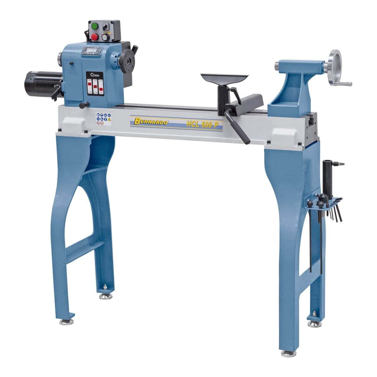 Immagine del tornio per legno HCL 600 P con struttura in ghisa, display digitale, supporto utensile in acciaio e comandi frontali ben visibili. Ideale per artigiani esperti.