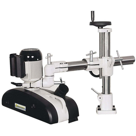 Il trascinatore Bernardo MX 48 con 4 rulli, motore da 0,75 kW e 8 velocità di avanzamento, montato su robusto cavalletto in ghisa, progettato per garantire precisione e sicurezza nelle lavorazioni professionali del legno.